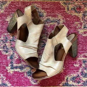 Miu Miu Women’s size 11 Ankle Booty